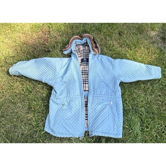 Vtg Authentic Burberry Quilted Coat Plaid Wool Lining & Fur Hood Trim Sz Large - Picture 1 of 15